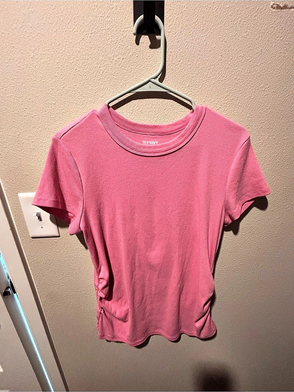Old Navy Maternity Snug Short-Sleeve T-Shirt Pink Maternity Short-Sleeve Tee